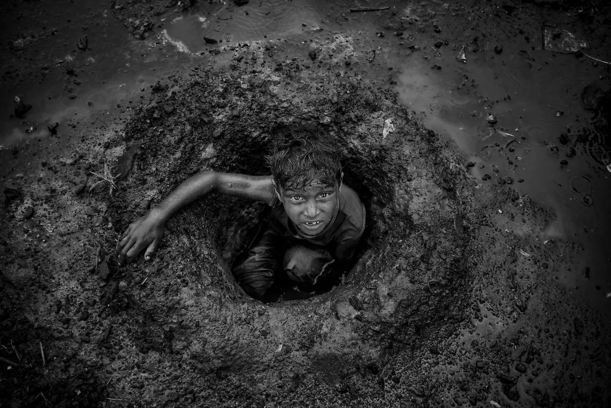 7 - Trapped in the Earth